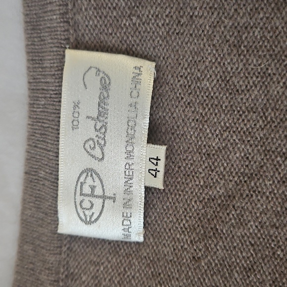 Cashmere Cardigan - Picture 12 of 14